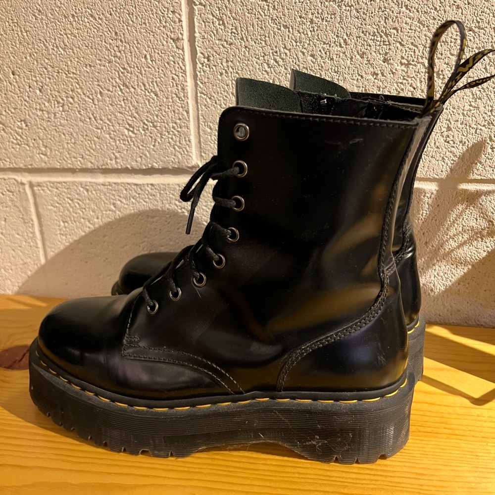 Platform Doc martins